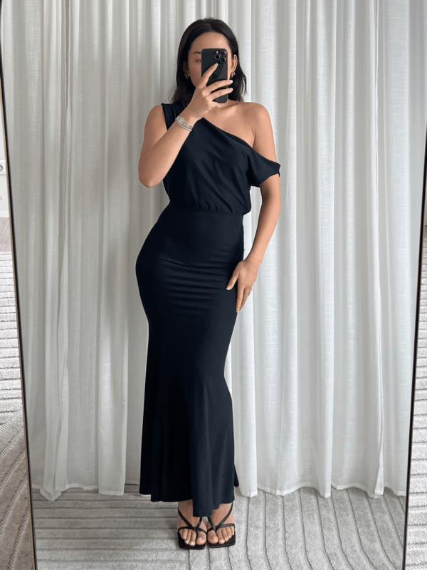 Elegant One-Shoulder Maxi Jurk