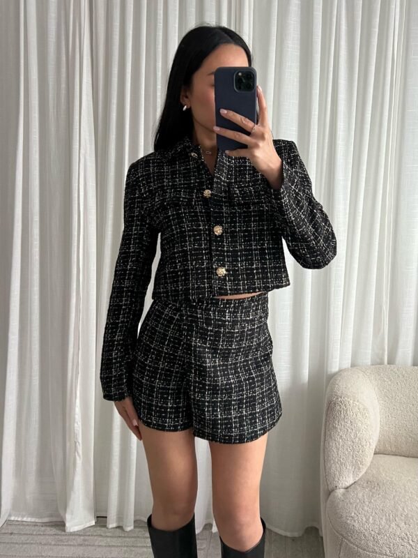 Cropped Tweed Jasje met Gouden Knopen - Afbeelding 3