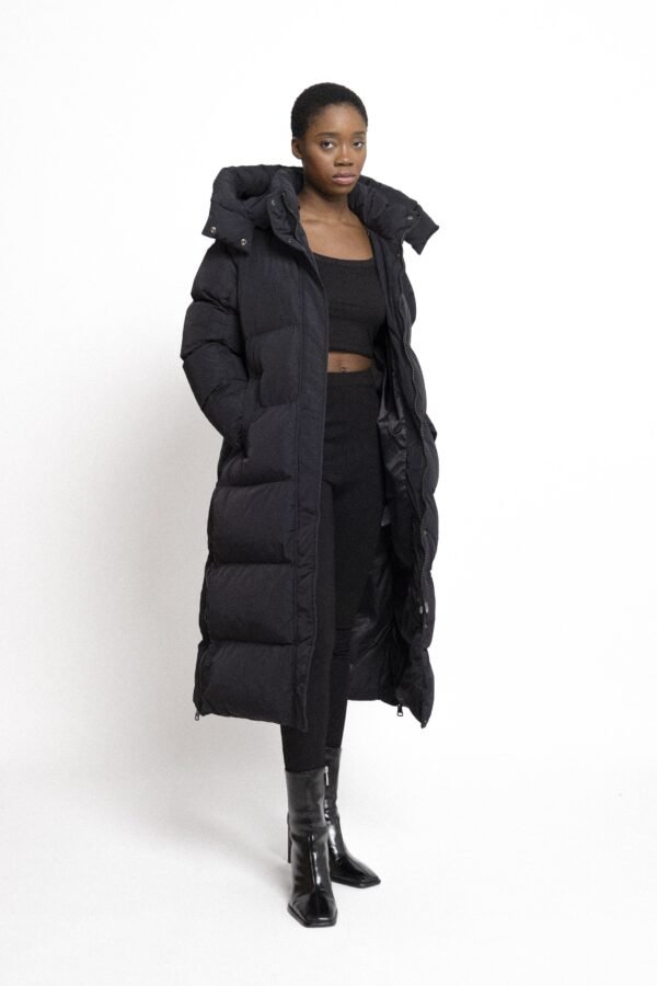 Lange Puffer Jas met Afneembare Capuchon Zwart